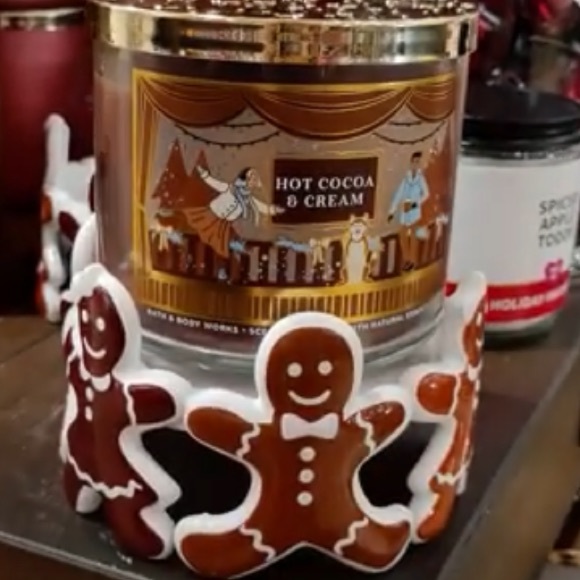 NEW Bath & Body Works Gingerbread Man 3 Wick Candle Holder - Picture 2 of 9